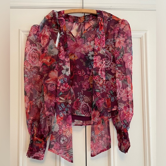 Rich floral organza blouse with puff sleeves - Picture 5 of 8